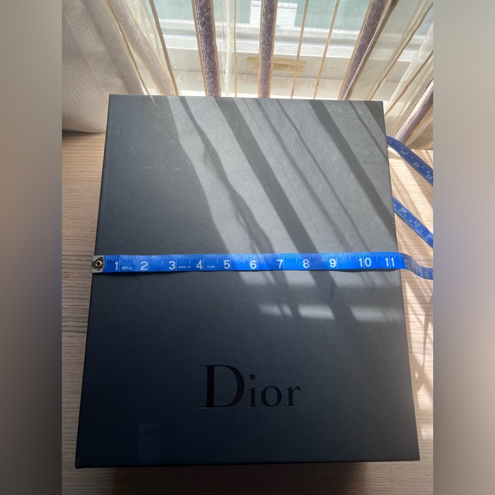 Dior Storage Box - Picture 9 of 10